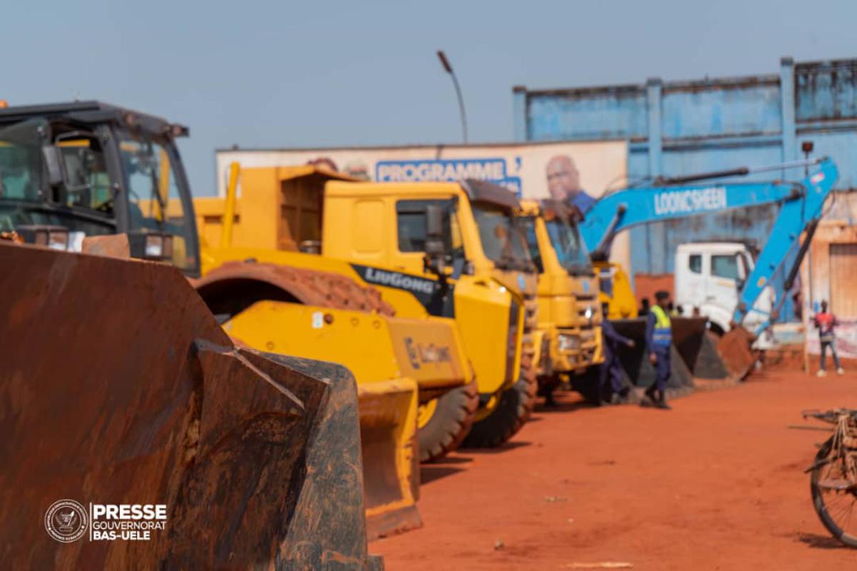 Kasaï-Oriental : le gouvernement provincial rompt le contrat de l'entreprise JMC pour des travaux routiers "insuffisants"
